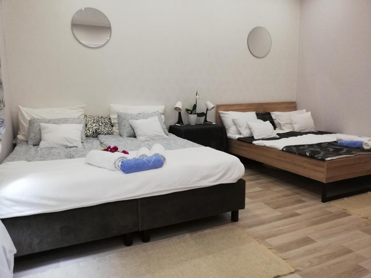 Апартаменти Pannonia Center Deluxe